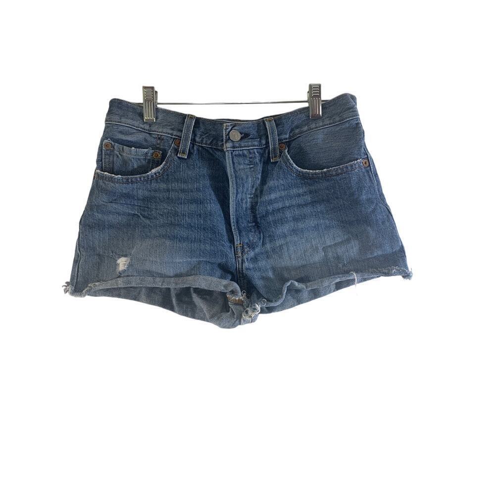 LEVI’S Women’s 501 Button Fly Cut Off Jean Shorts / Size: W27
